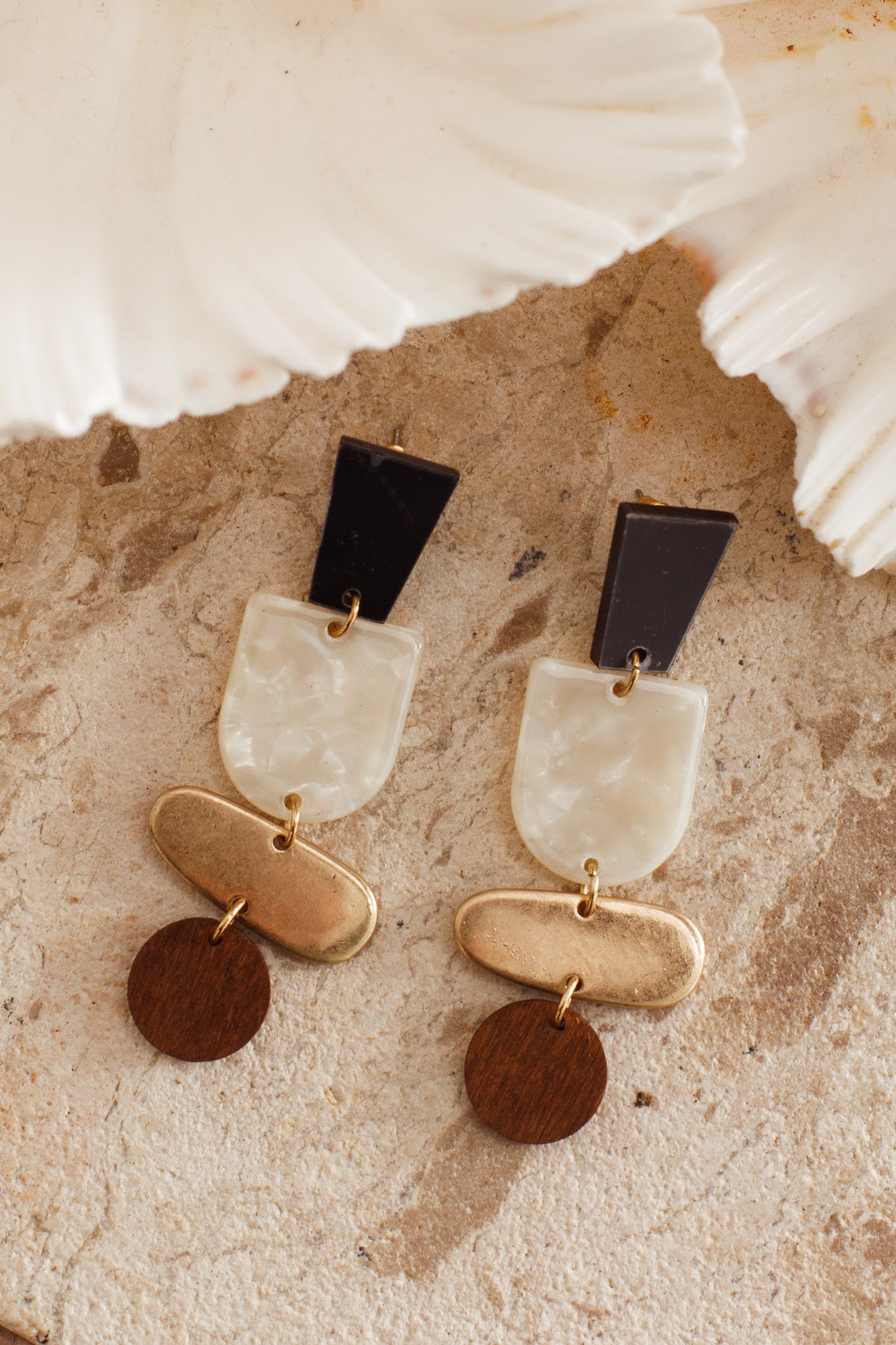 Acryl Oorbellen Matilda Multi - Bellanza