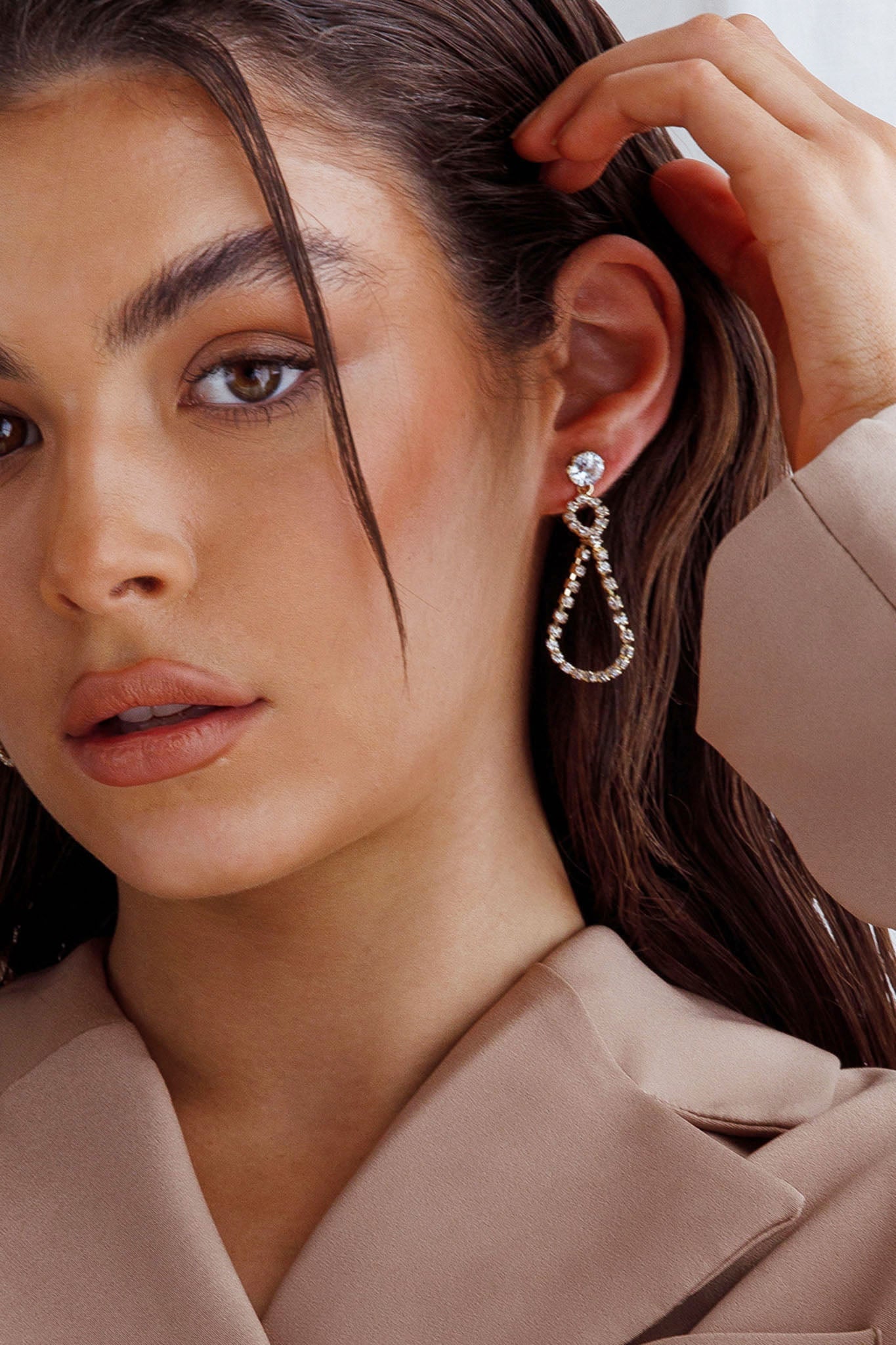 Ava oorbellen in gouden kristal - Bellanza