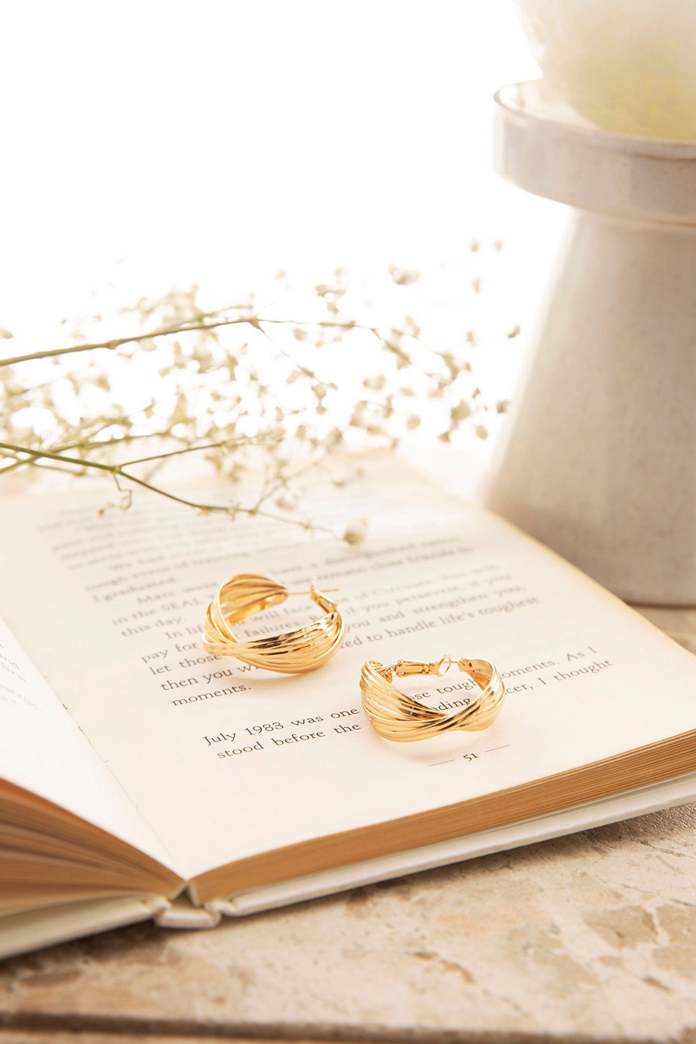 Celia gouden creolen - Bellanza