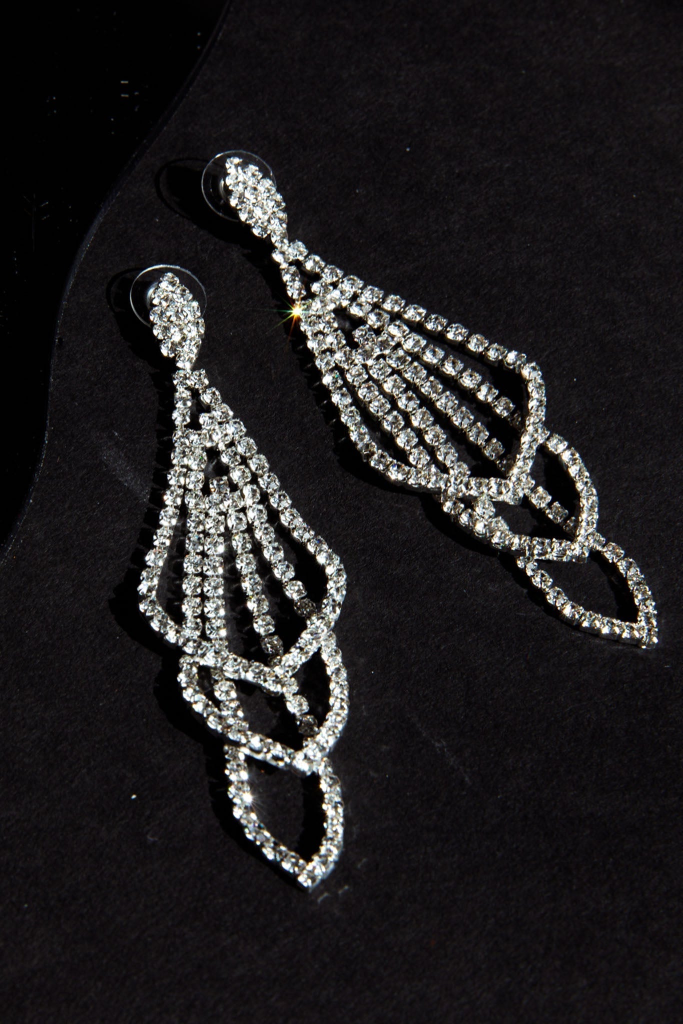 Chandelier Oorbellen Evangelina Zilver - Bellanza