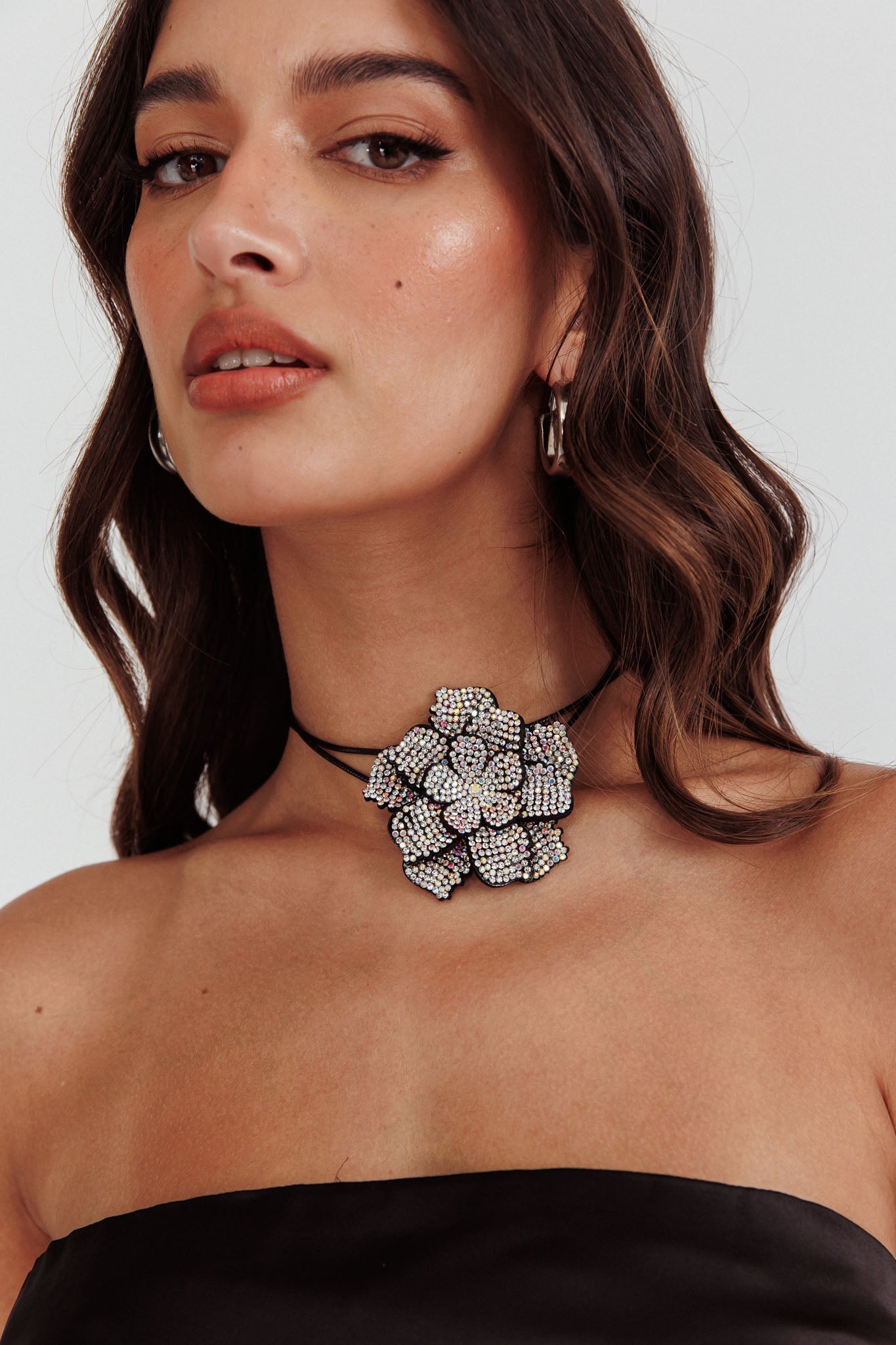 Collier Choker Fleur Diamante Magnolia Zwart - Bellanza