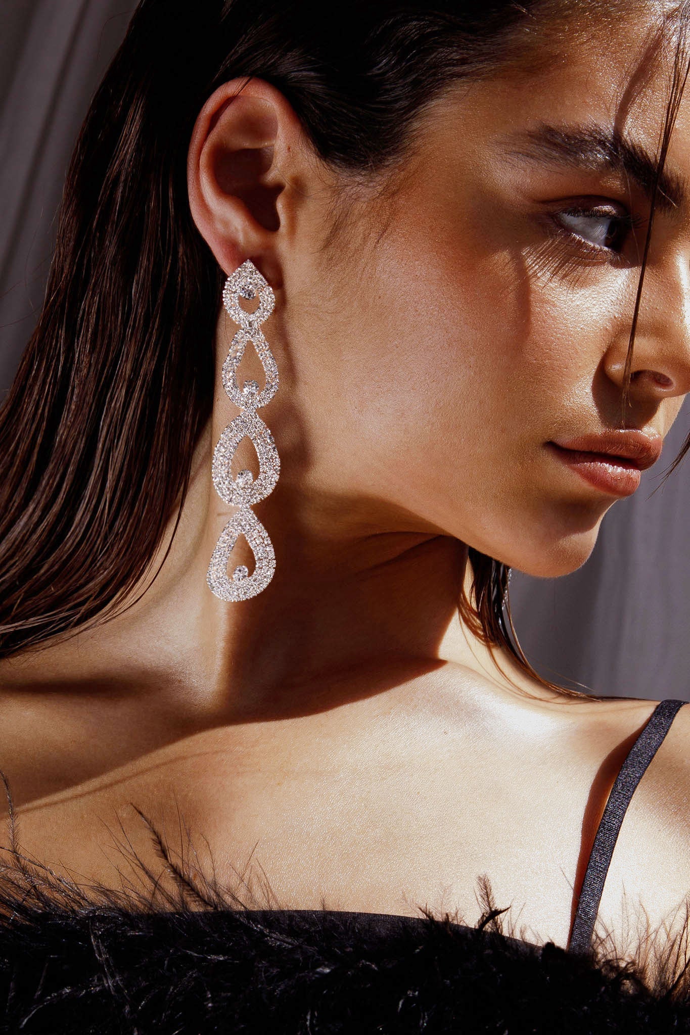 Druppelvormige Oorbellen Royale Diamante Zilver - Bellanza