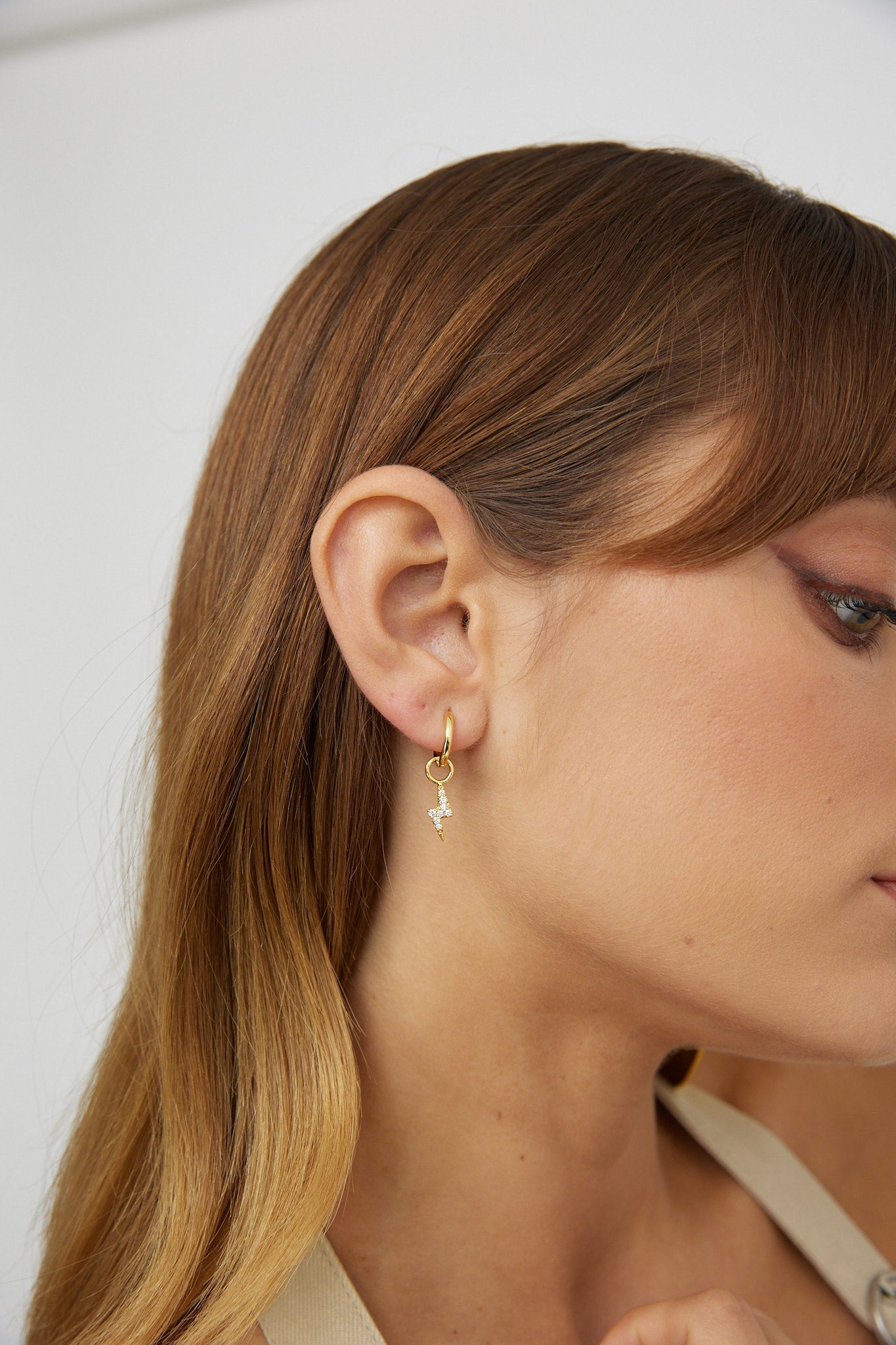 Gouden sterrenzirkonia oorbellen - Bellanza