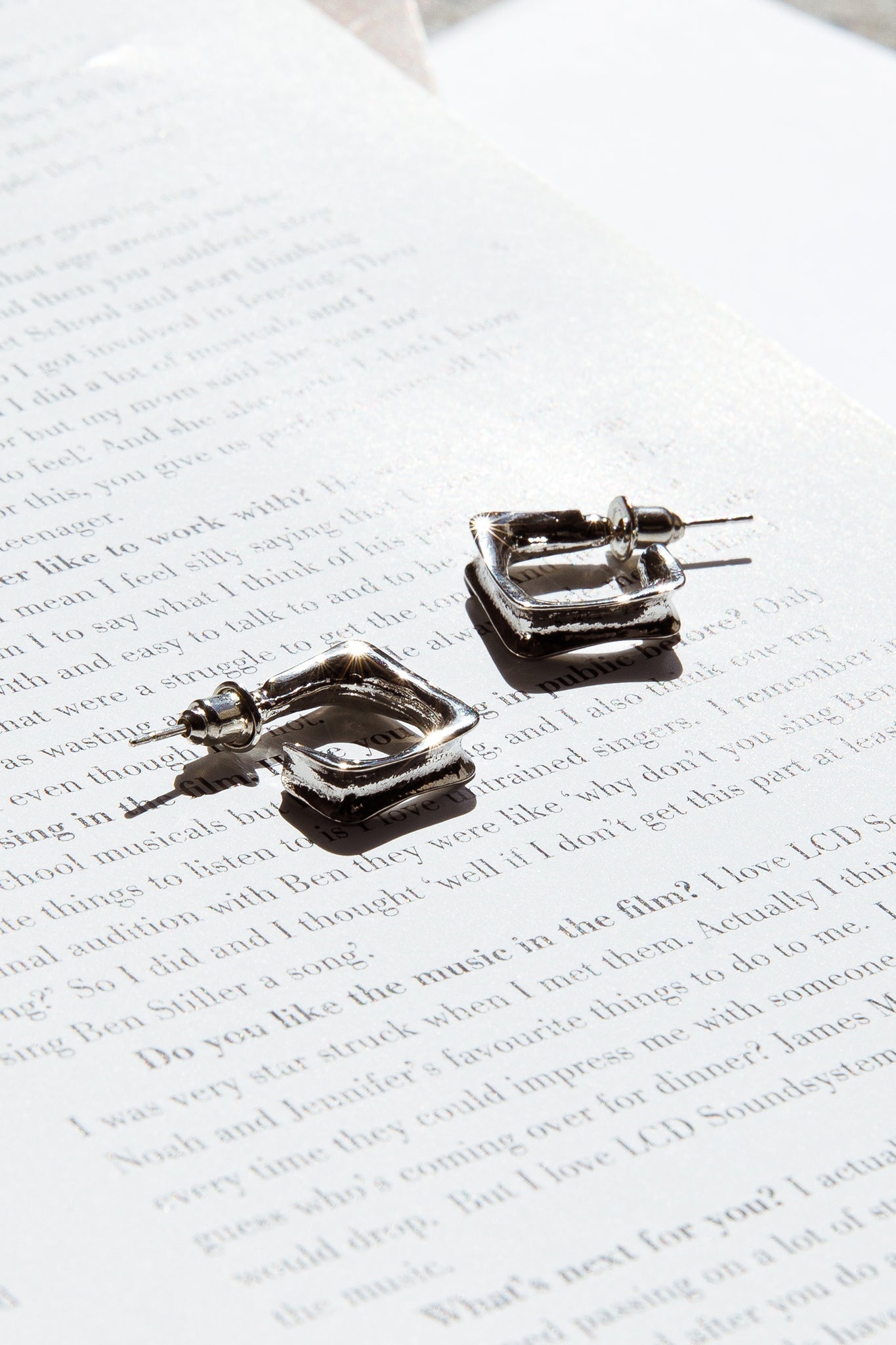 Kleine vierkante creolen Maddox Zilver - Bellanza