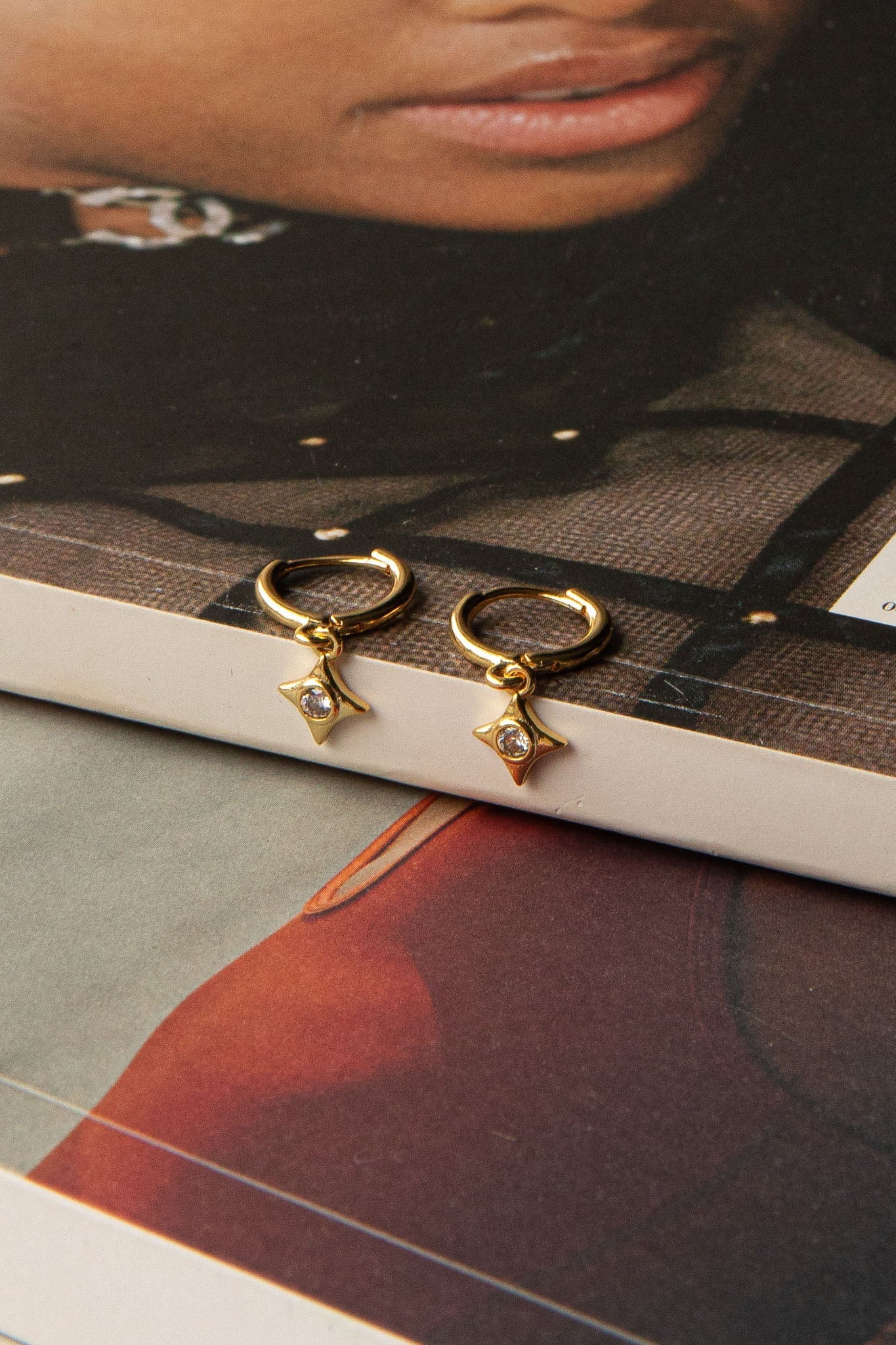 Lucida Diamant Goud Oorbellen - Bellanza