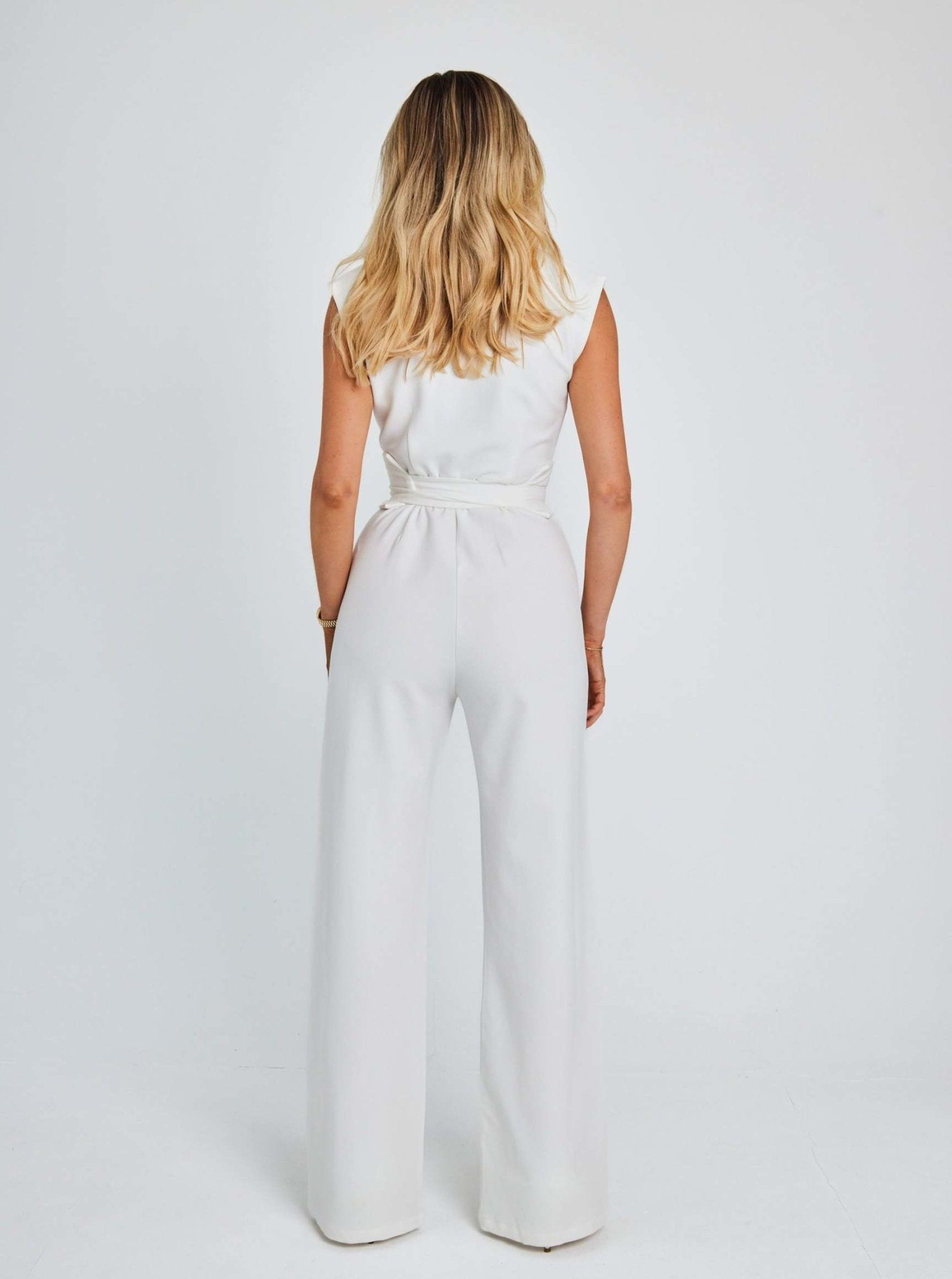 Nova™ Mouwloze Damesjumpsuit Met Wijde Pijpen - bellanza