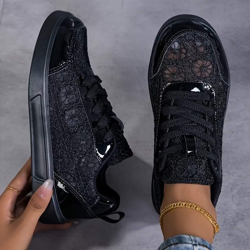 Camille | Elegante kant sneakers