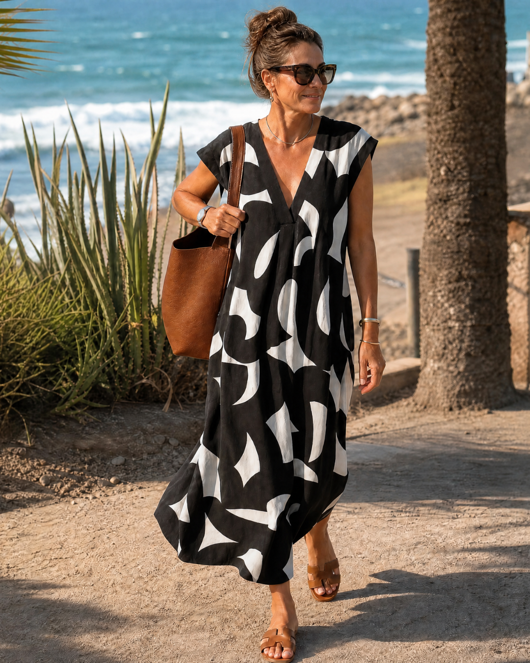 Verain | Abstracte Print V-Hals Vloeiende Midi Jurk