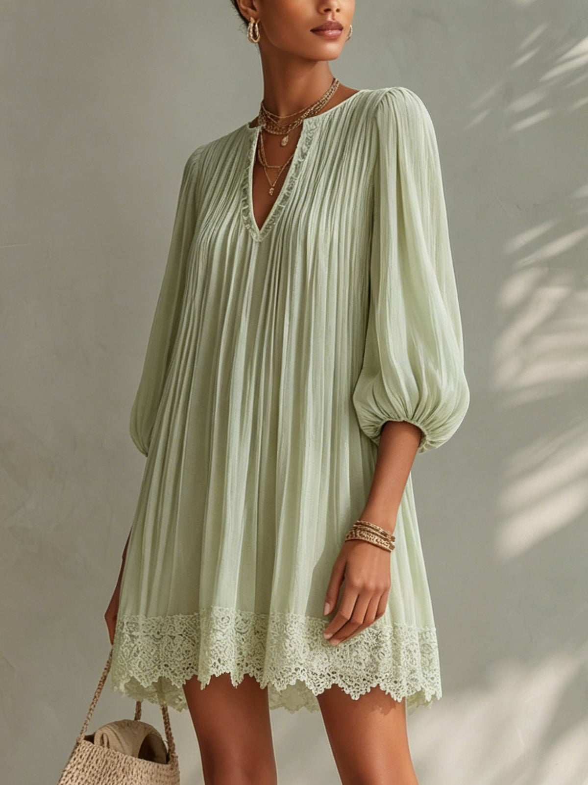 Ambre™ | Geplooide Chiffon Lantern Mouw Kant Mini Jurk - Bellanza