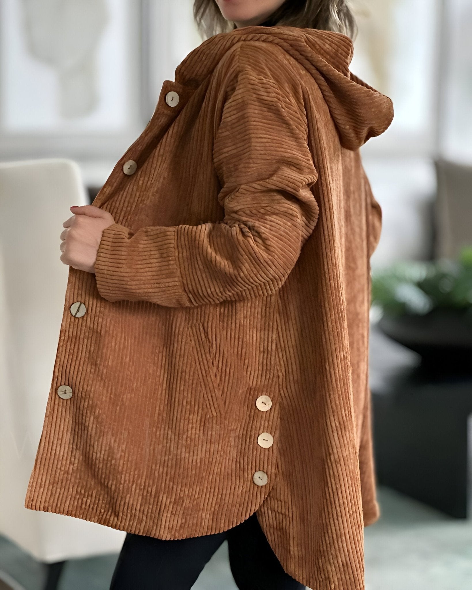 Anika | Casual Ribfluwelen Jasje met Capuchon - Bellanza