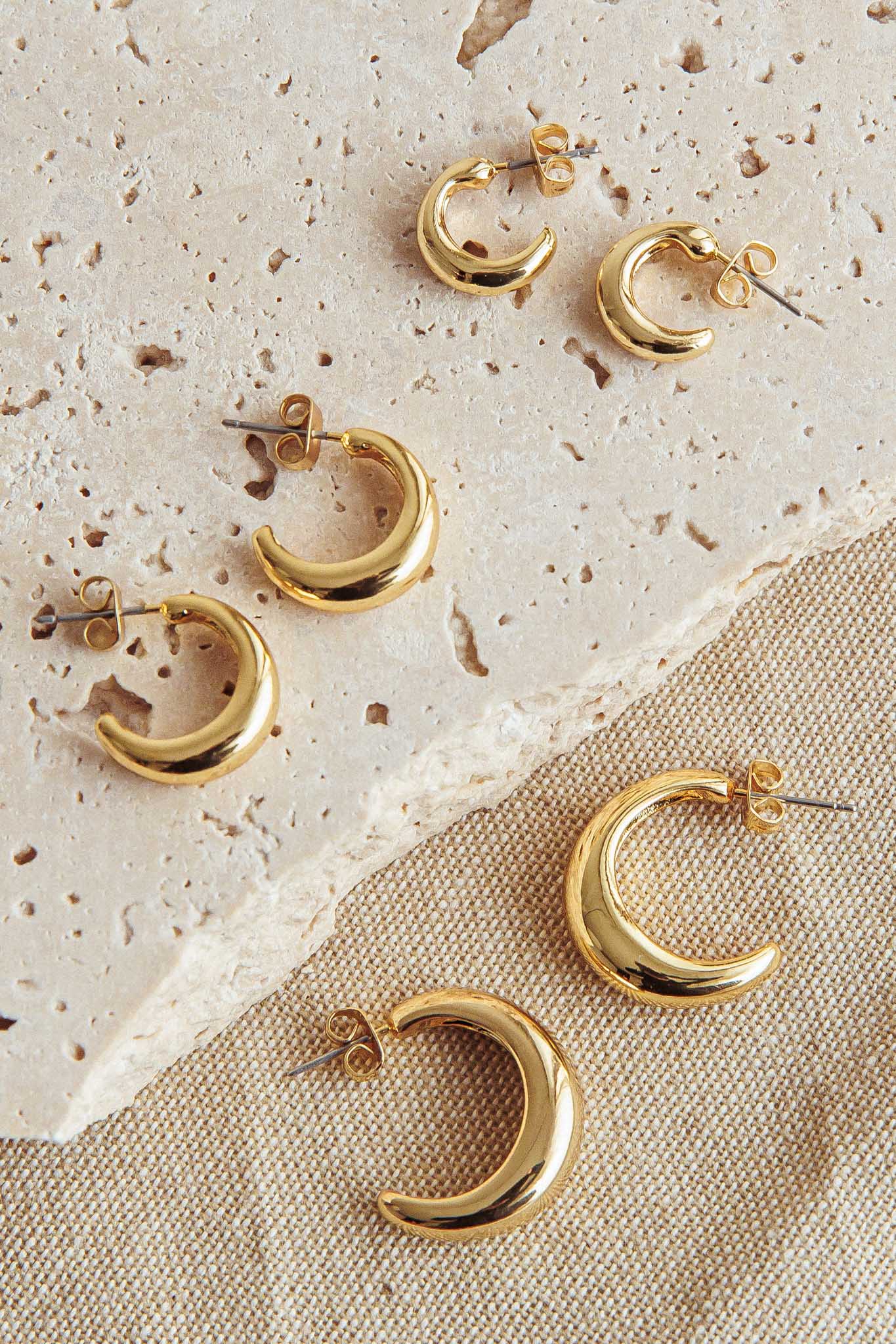 Cece Oorbellen Set in Goudkleurige Plating - Bellanza