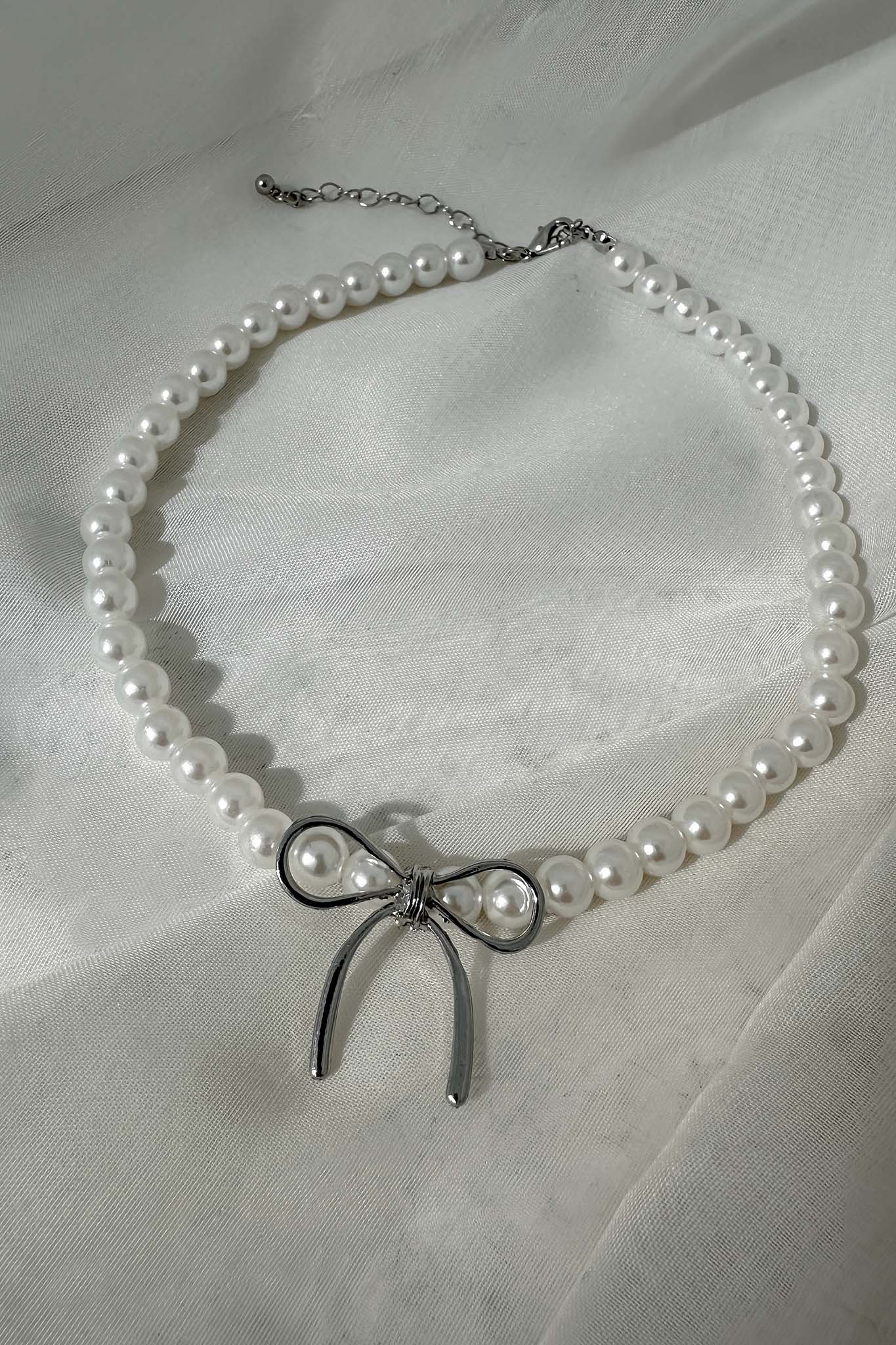 Collier met parels met knoopaccent Daydream Zilver - Bellanza