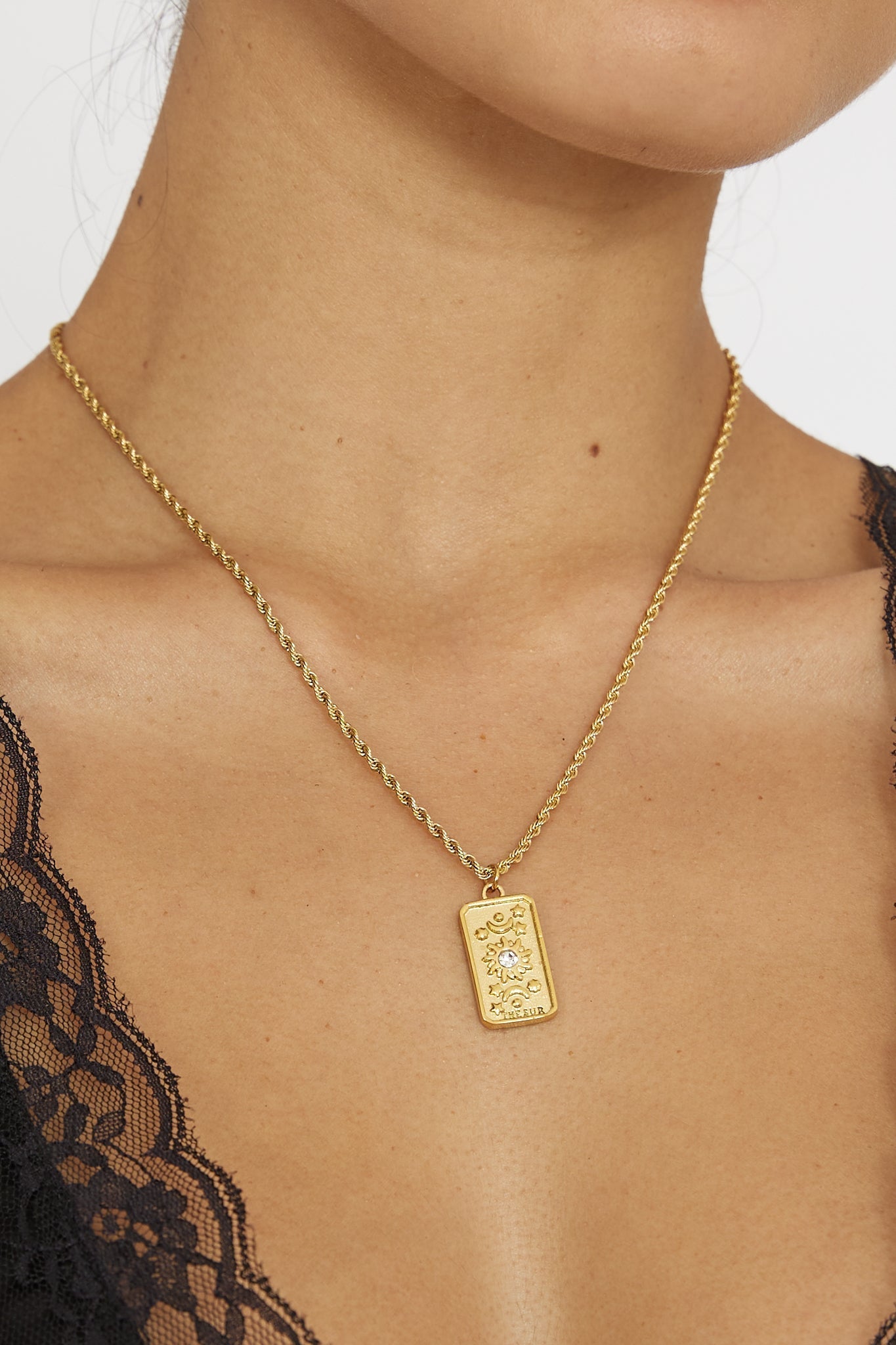 Ketting met Hanger van Goudkleurig Touw - Bellanza