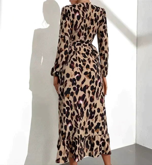 Lisandra | Elegante jurk met V - hals - bellanza