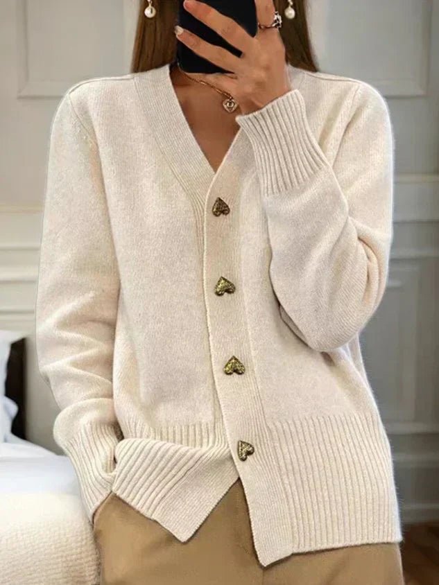 Martine | Luxe Kasjmier Vest met Hartjes Knoopsluiting - Bellanza