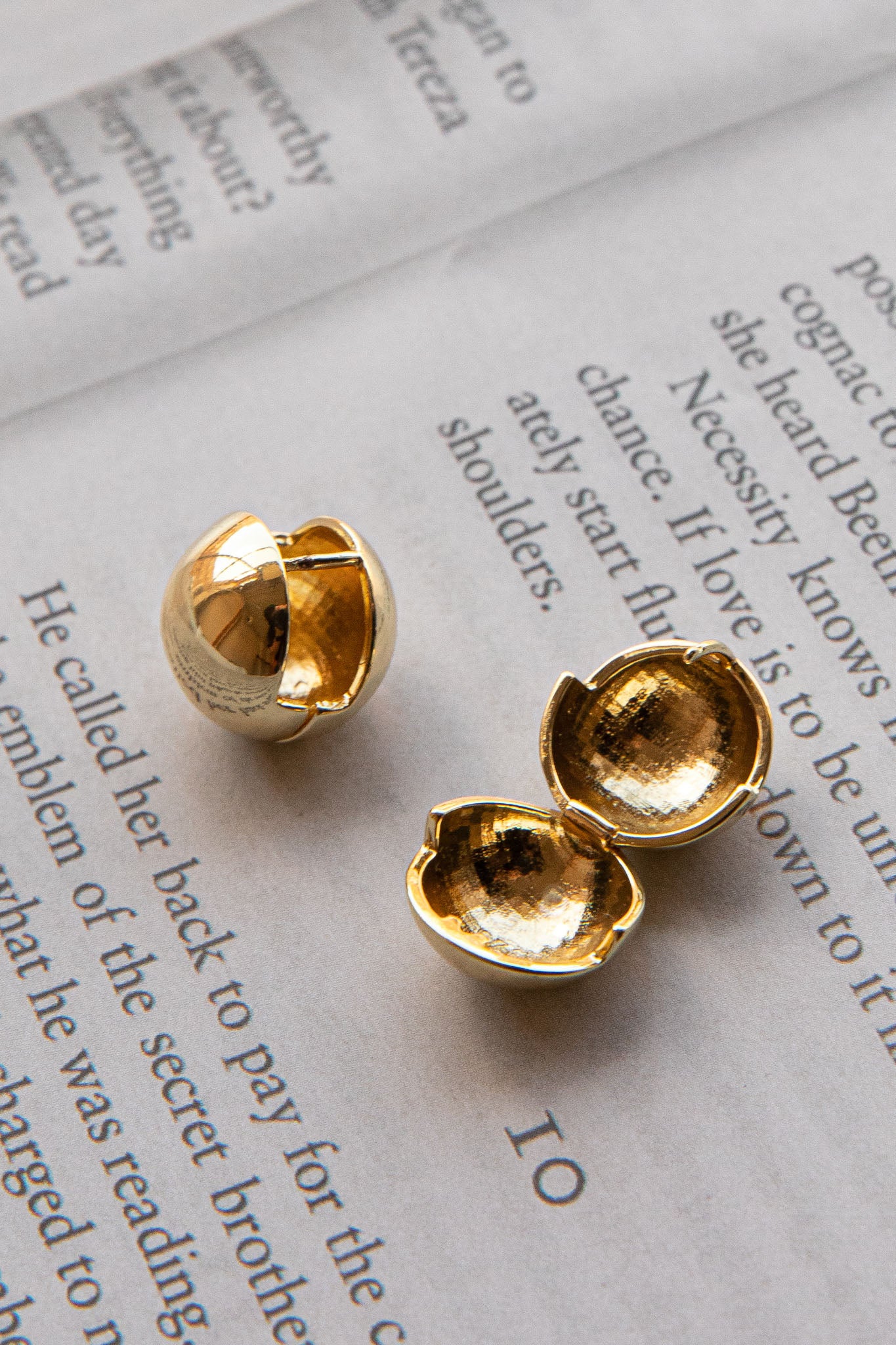 Oorbellen Ball Moonstar Goud - Bellanza