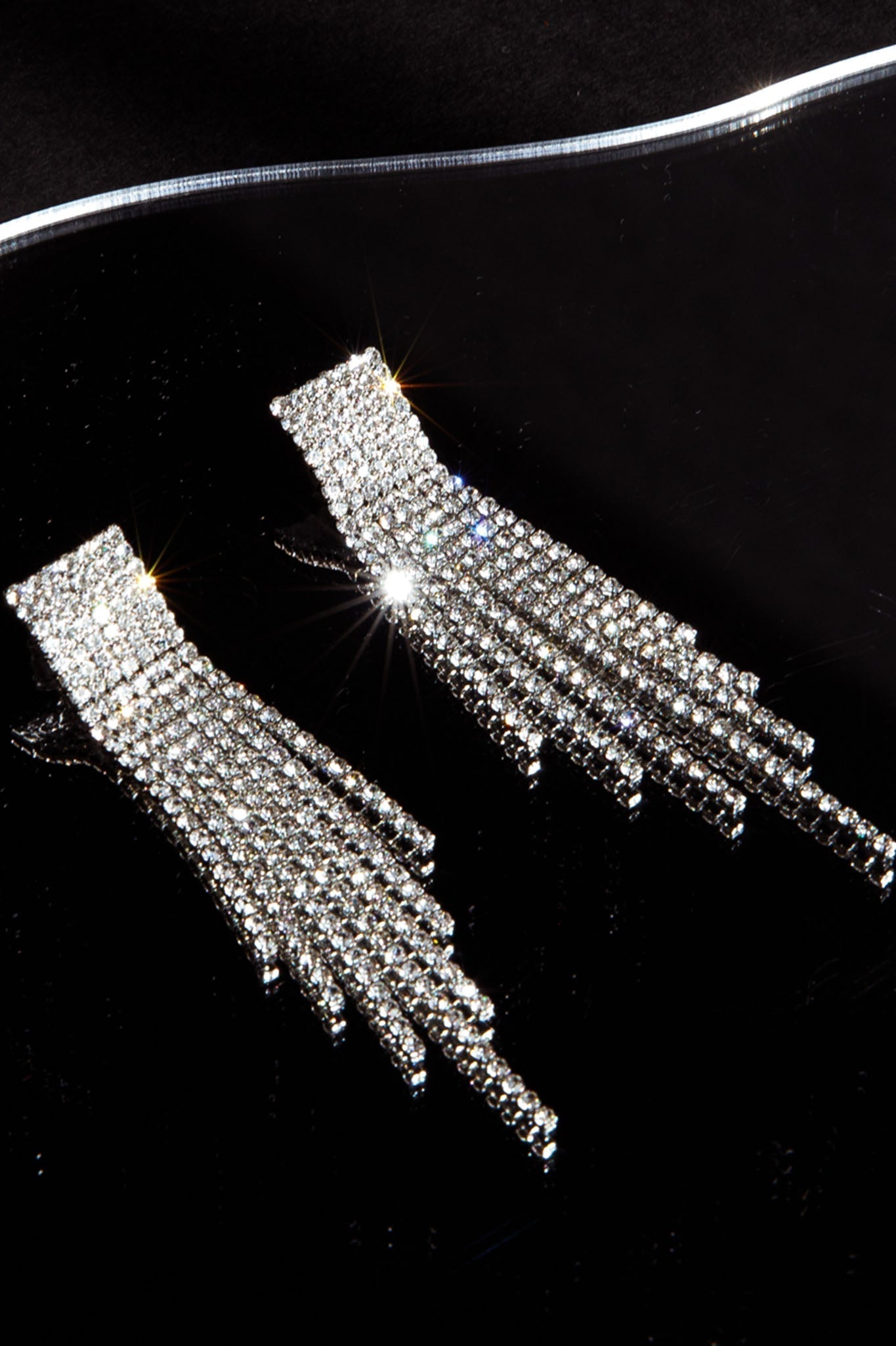 Zarah Zilveren Dangle Oorbellen met Diamanten - Bellanza